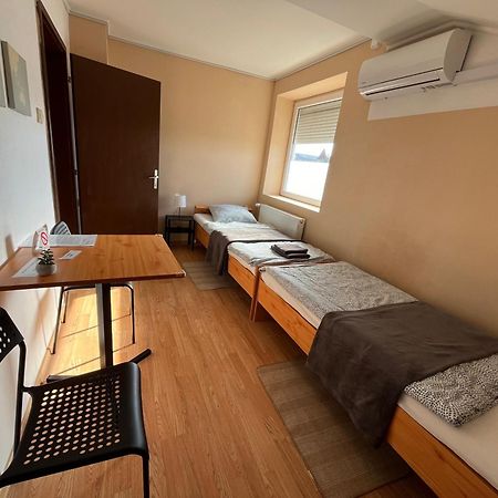 Sobe Zoka Apartman Szabadka Kültér fotó